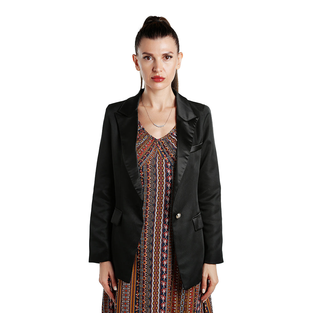 Lapel Collar Buttoned Blazer