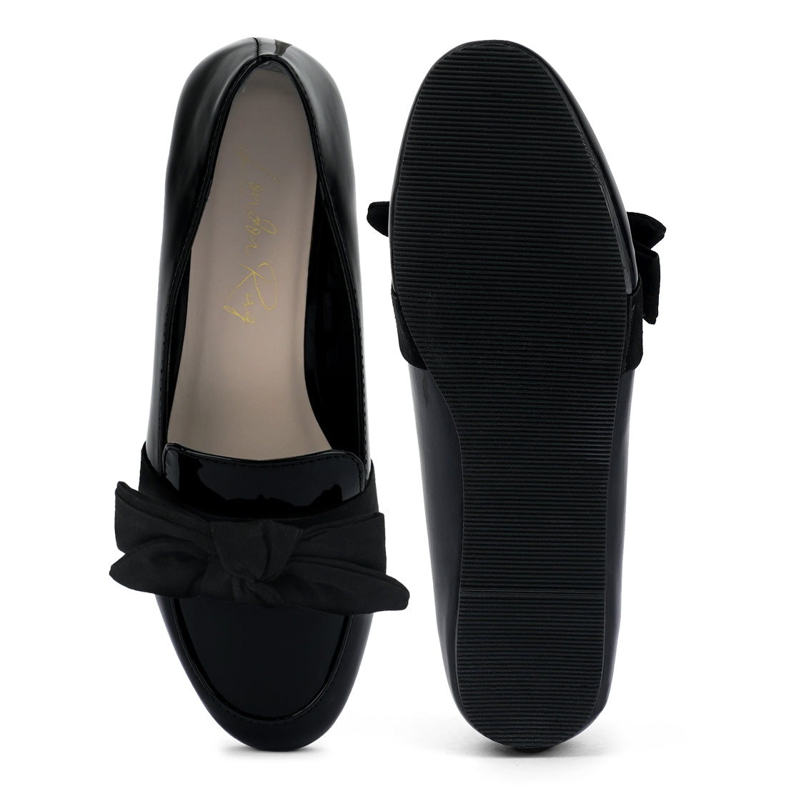 Pointed Toe Loafers in Black