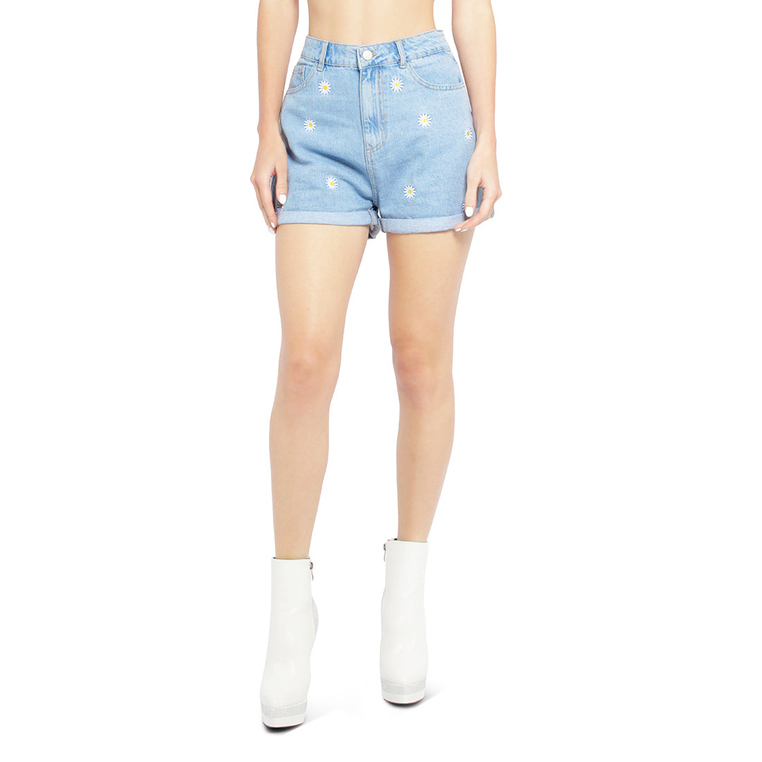 Casual Floral Embroidery Denim Shorts