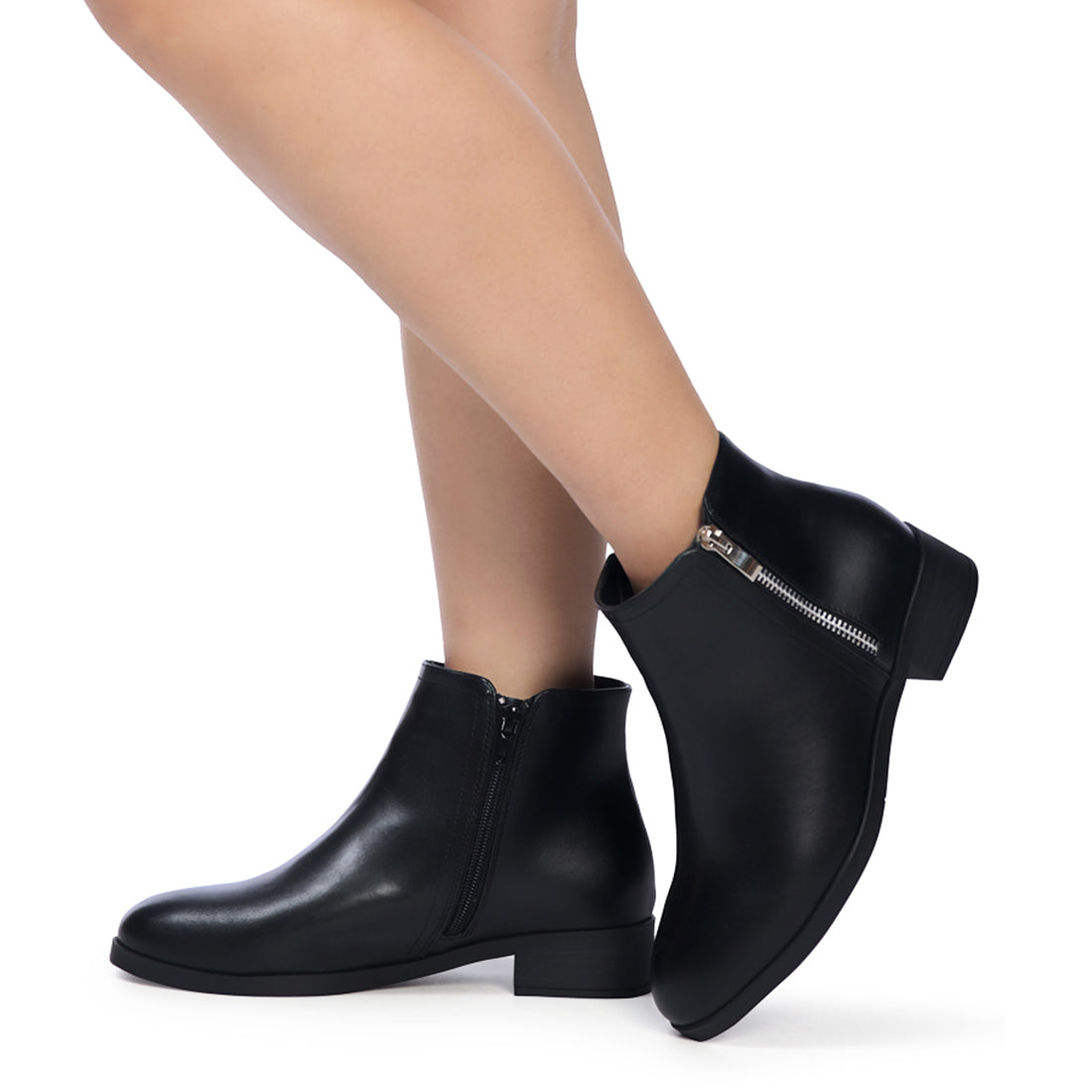 Leather Ankle Boot in Black - Black