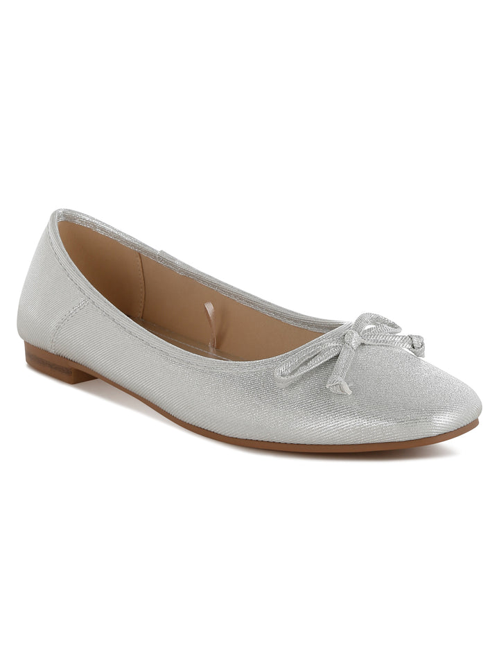 metallic ballet flats#color_silver