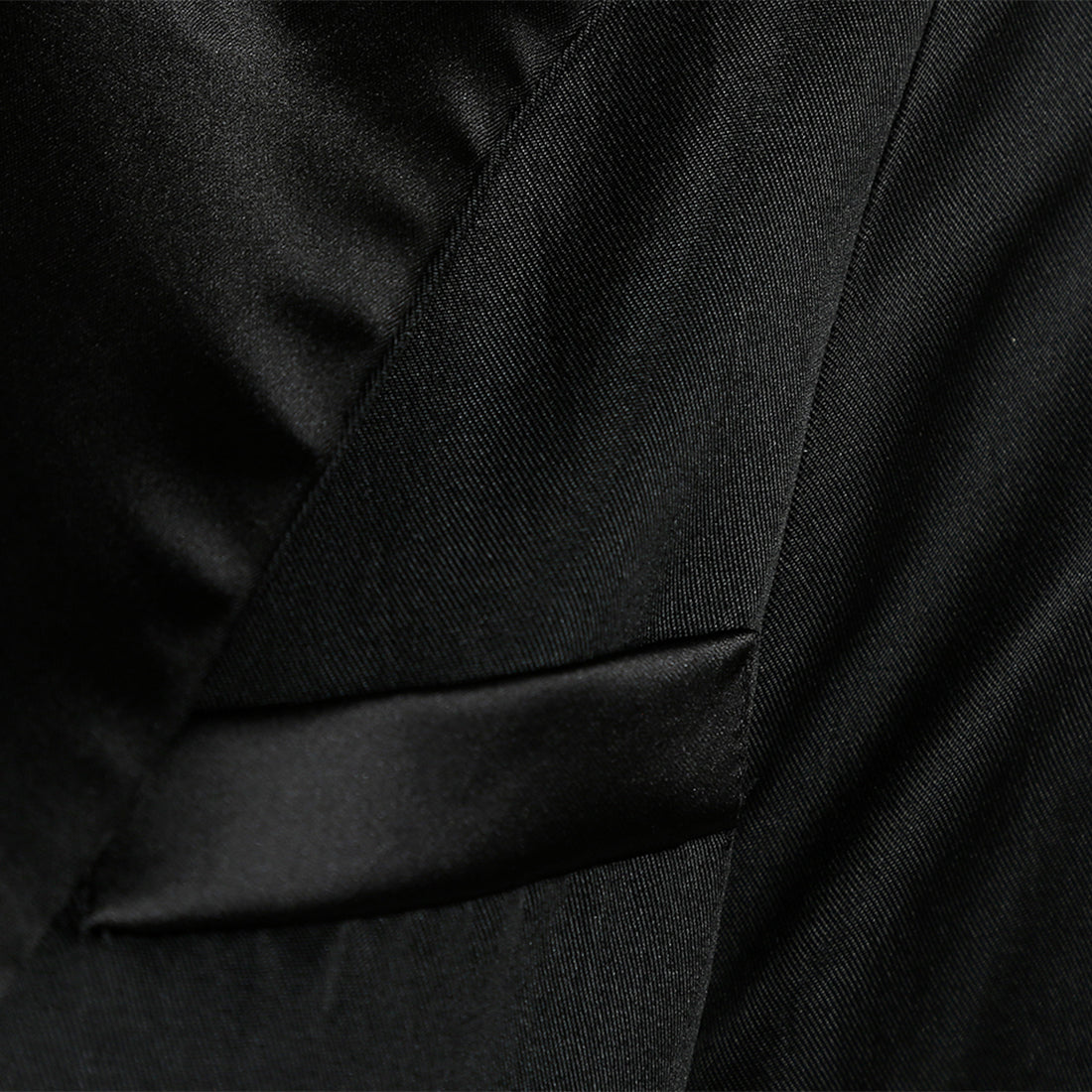 Lapel Collar Buttoned Blazer