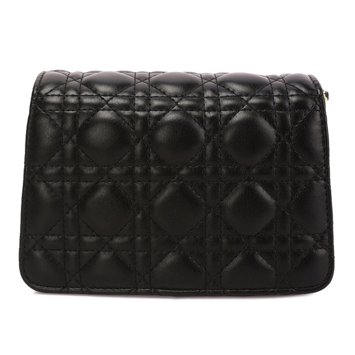 quilted metallic buckle cluch bag#color_black
