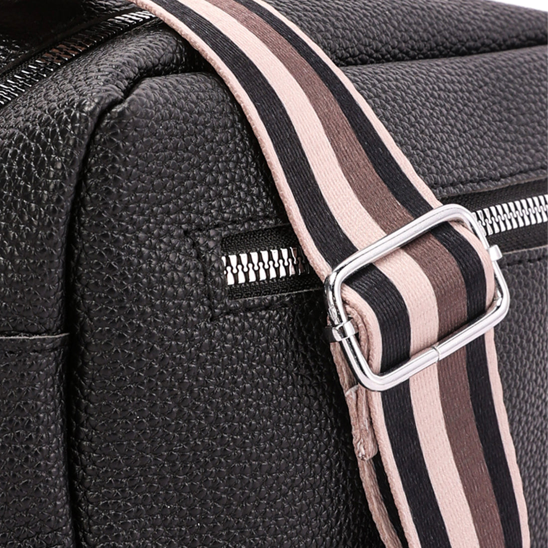 front pocket shoulder bag#color_black