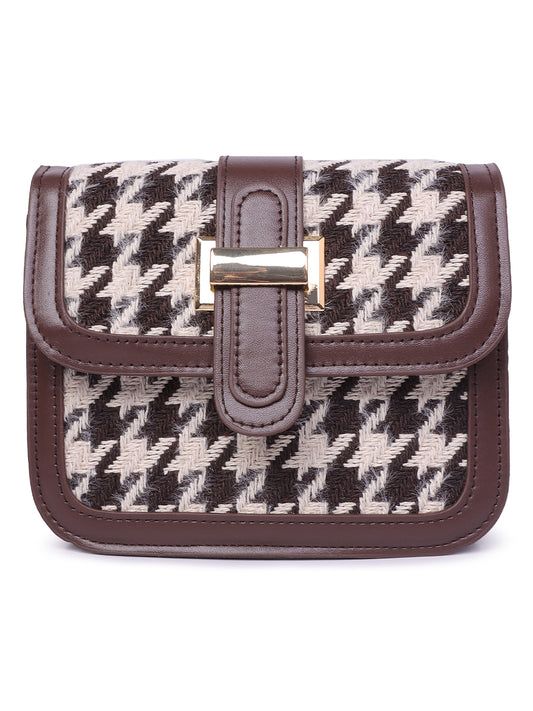 houndstooth woven detail sling bag#color_brown