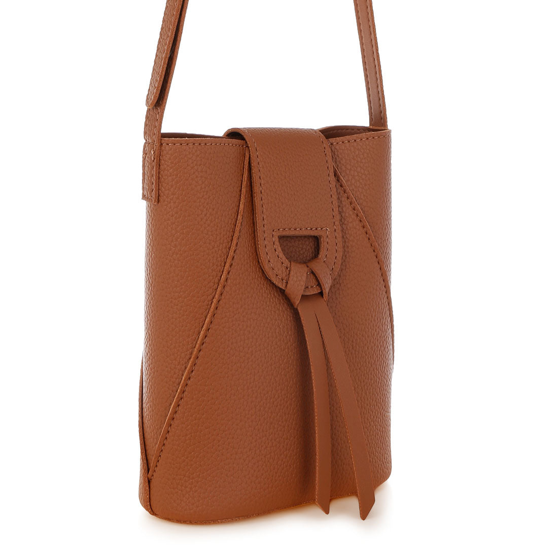 flap closure sling bag#color_tan
