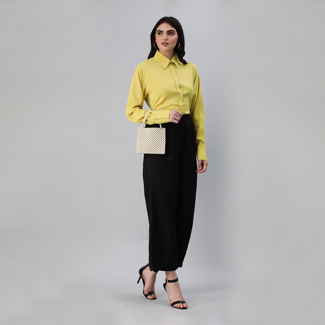 basic long sleeved collared shirt#color_yellow