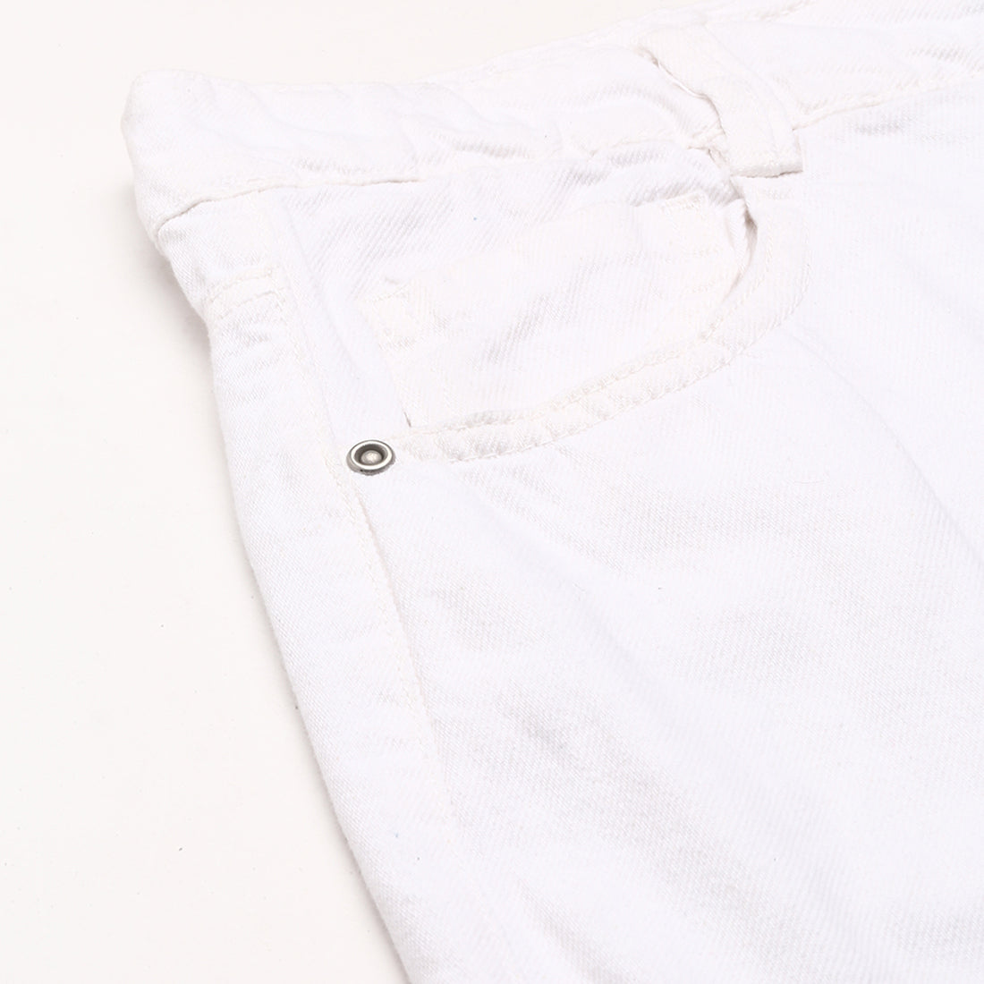 White Basic Upturn Hem Shorts