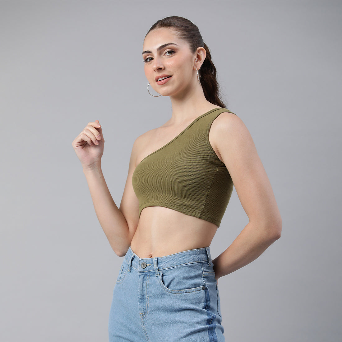asymmetrical basic crop top#color_olive