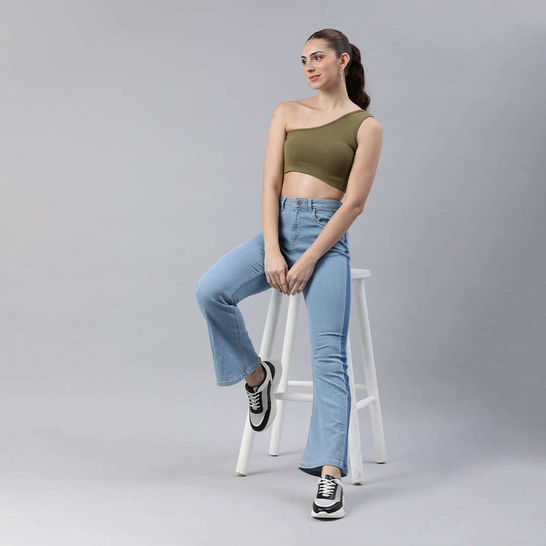 asymmetrical basic crop top#color_olive