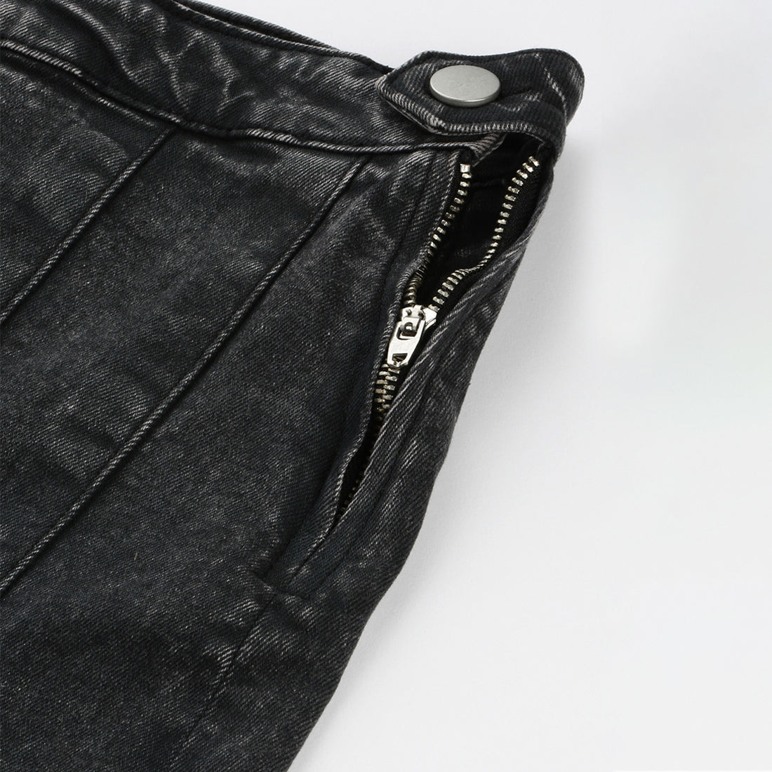 pleated denim mini skirt#color_light-black