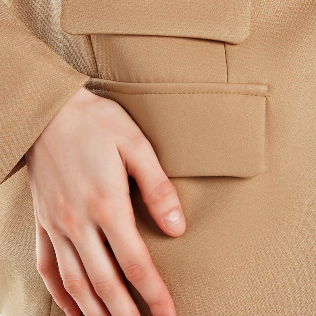 Two-Tone Lapel Blazer