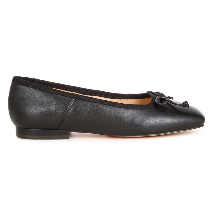 square-toe bow ballerinas#color_black