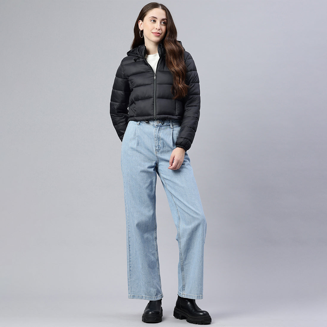 cropped down hooded jacket#color_black