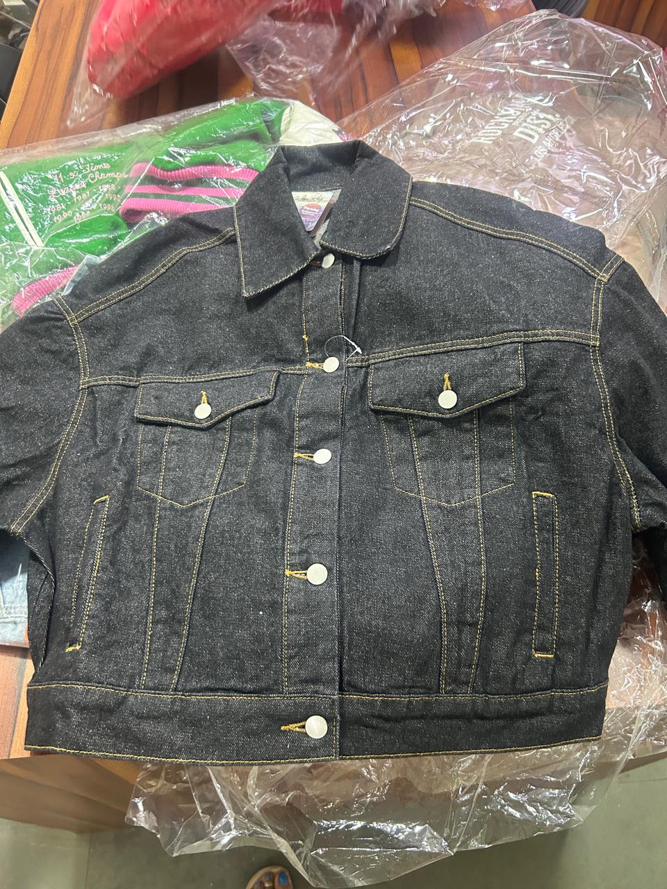 black denim jacket#color_black