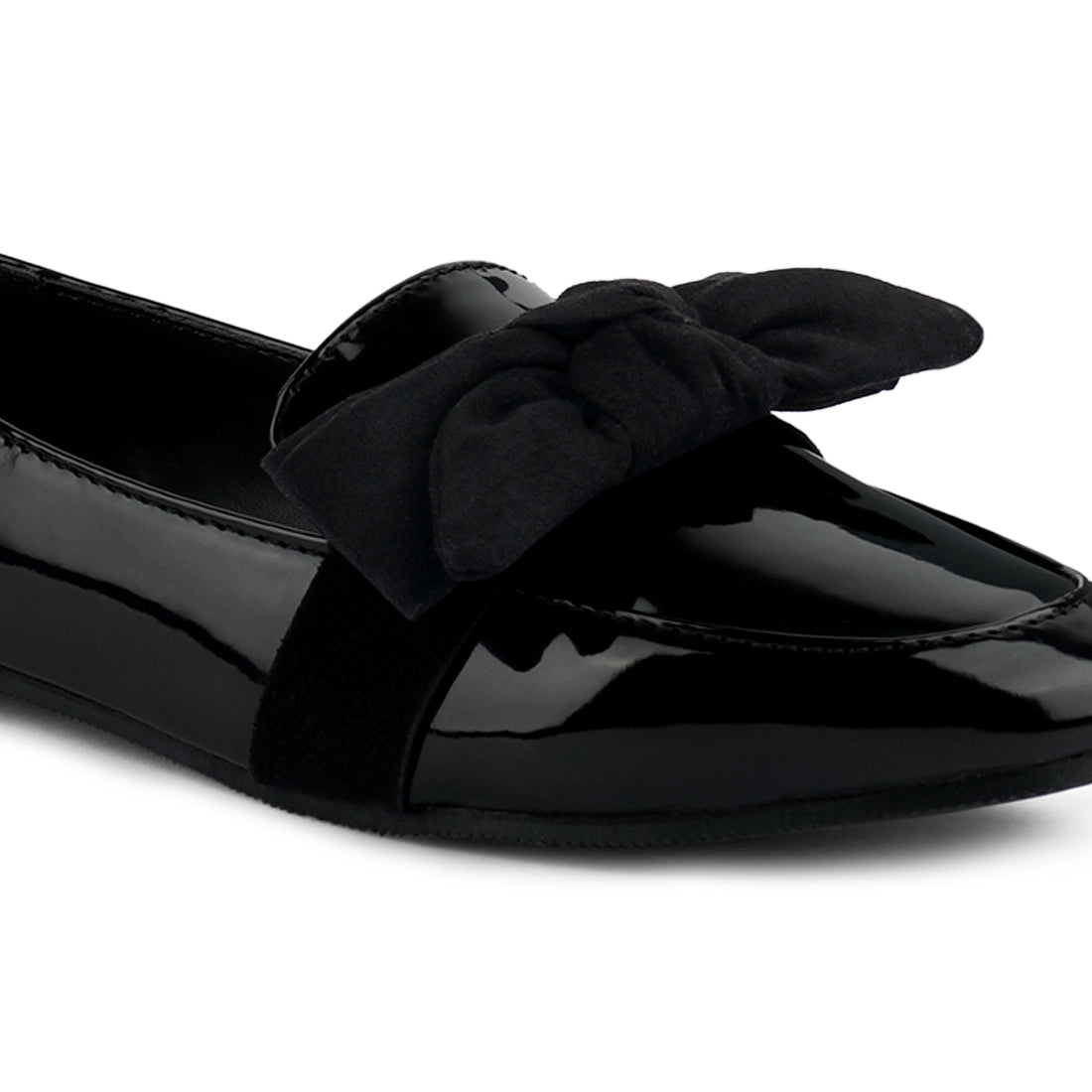 Pointed Toe Loafers in Black
