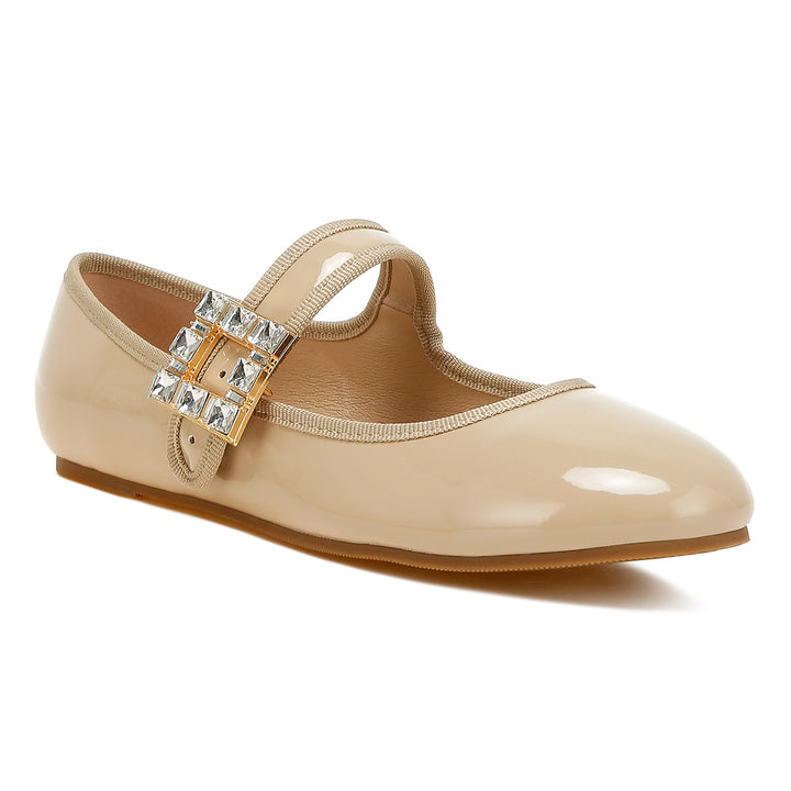 brooch mary jane sandals
#color_beige