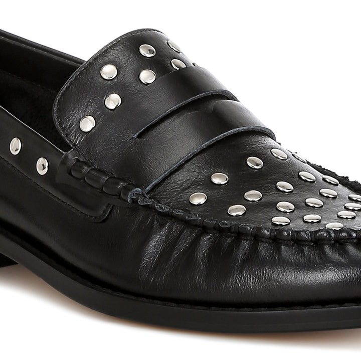 studs embellished leather loafers
#color_black