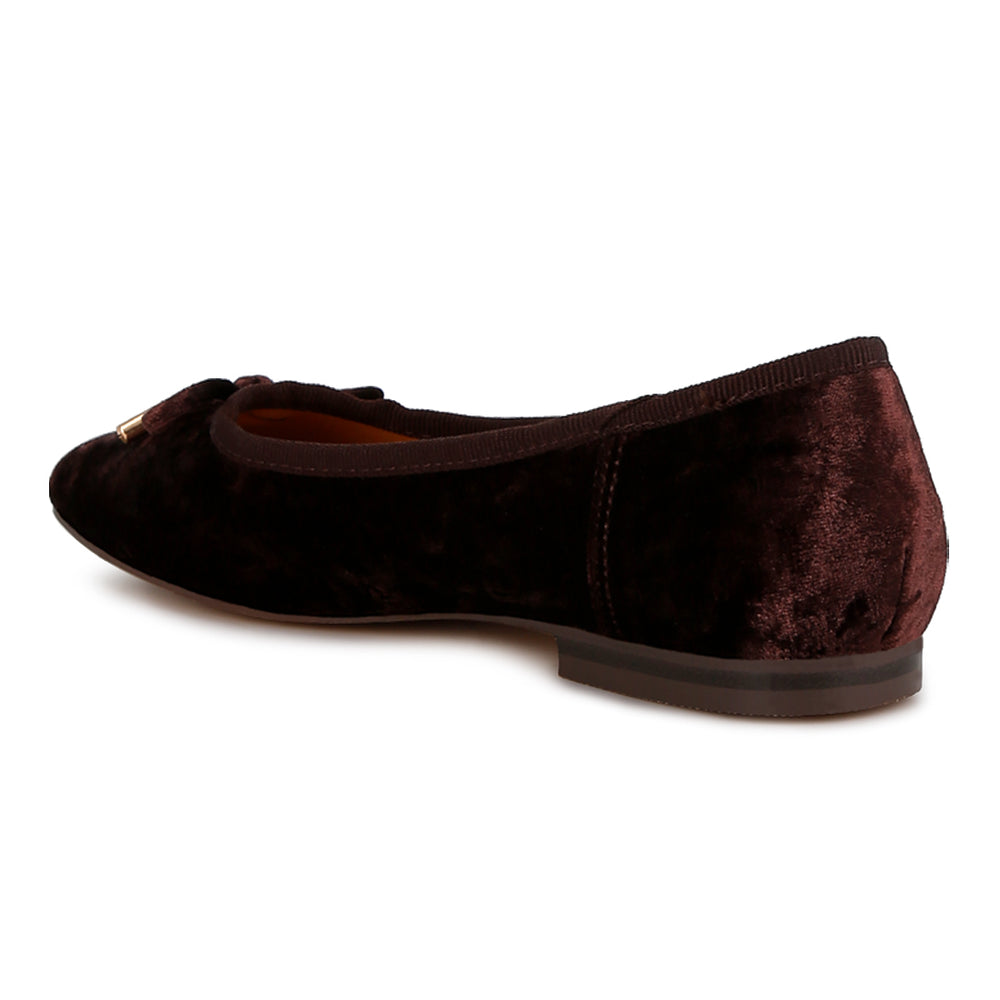 velvet bow ballerinas
#color_brown