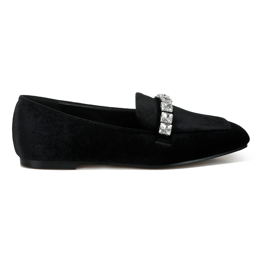 diamante strap velvet loafers
#color_black