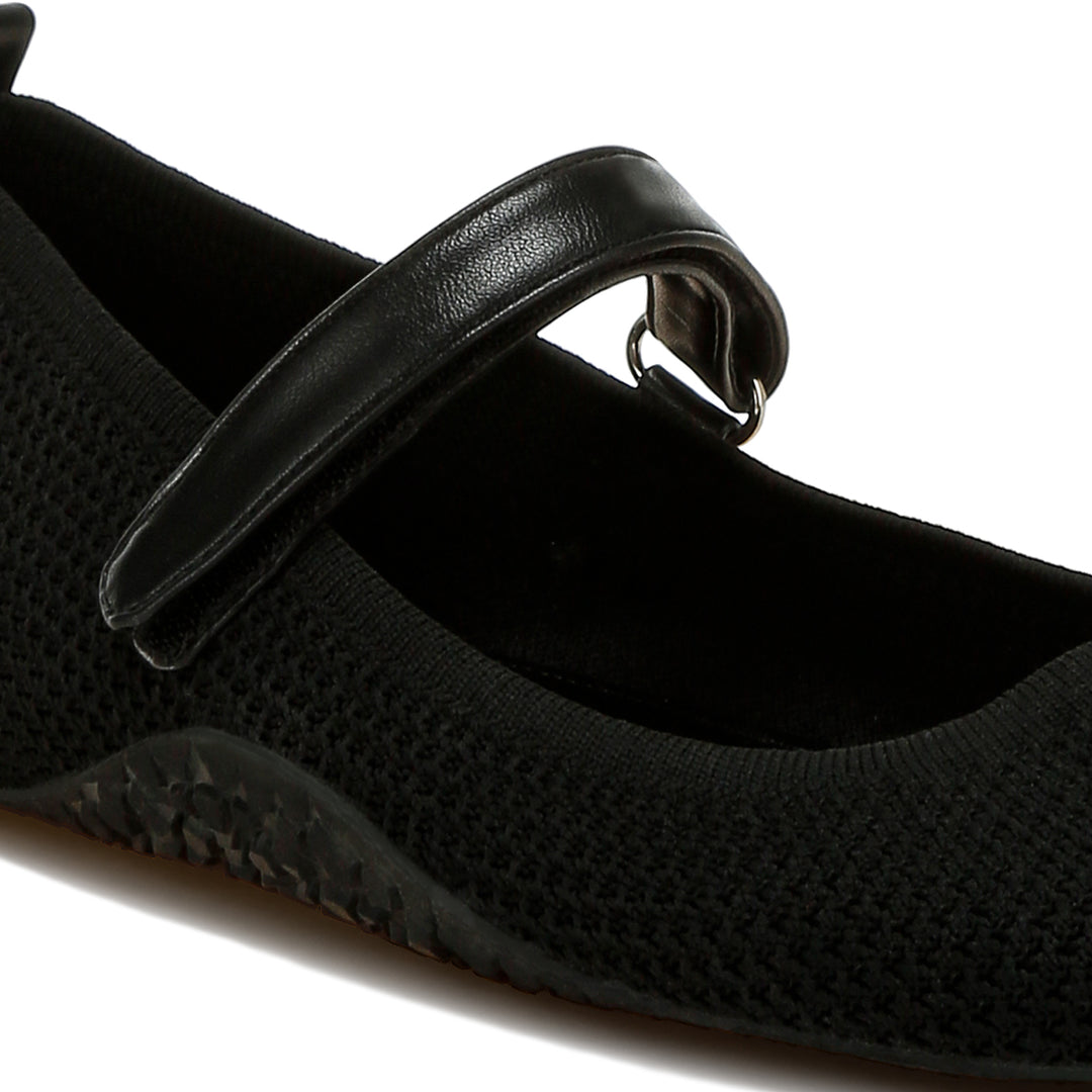 velcro strap mary jane sandals
#color_black