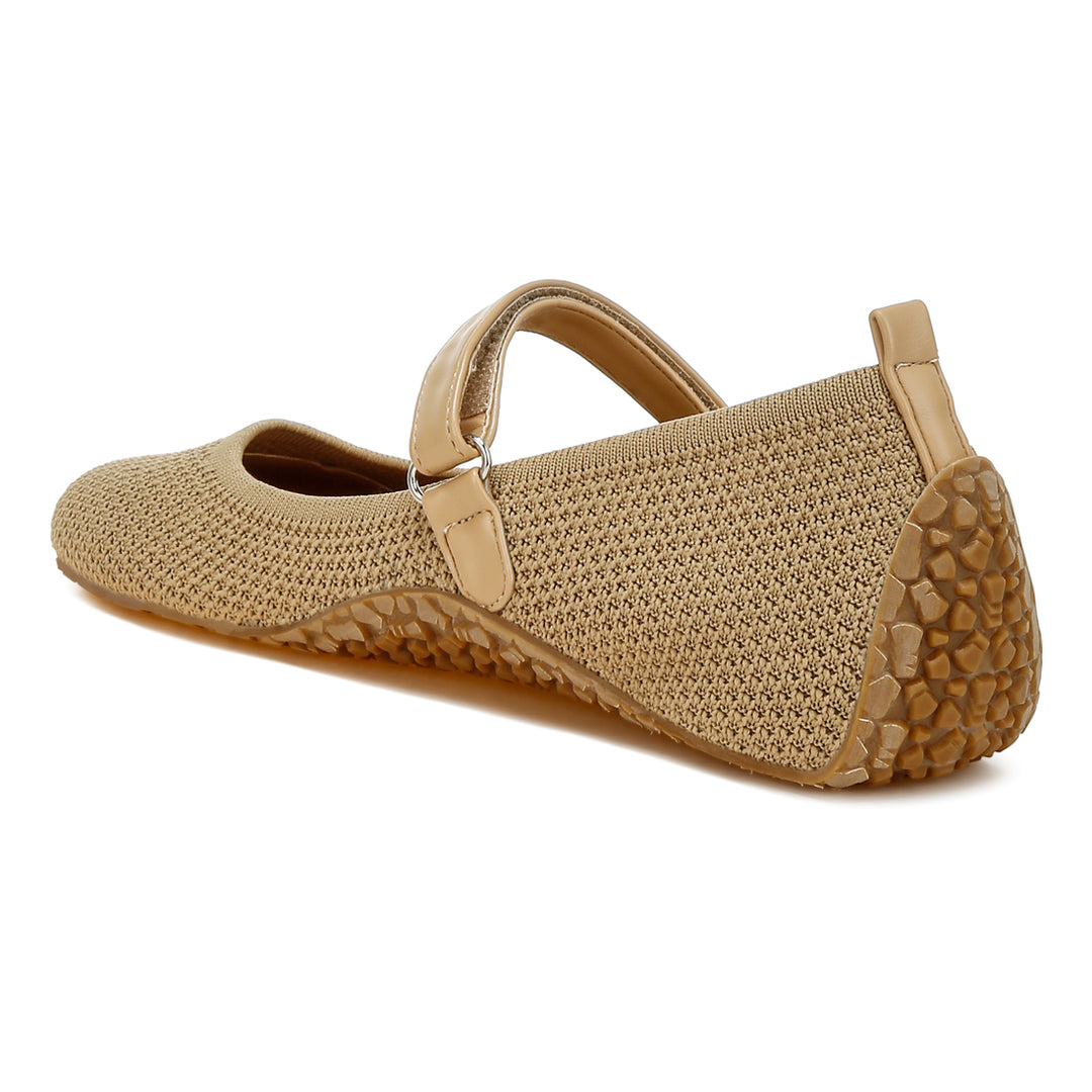 velcro strap mary jane sandals
#color_beige