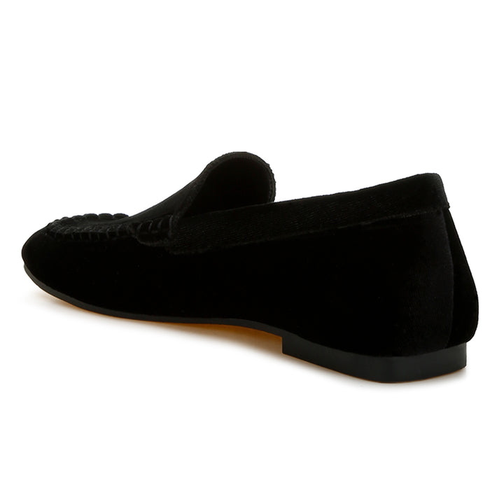 velvet flat loafers
#color_black