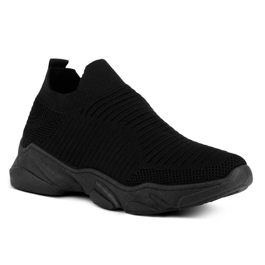 Black Blade Knitted Actives Trainers