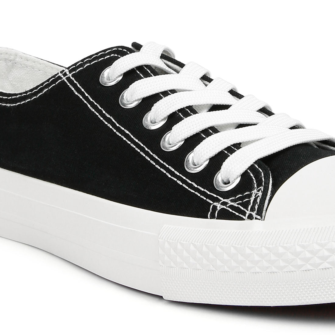 cloudwalk casual canvas dailywear sneakers#color_black