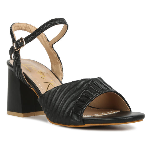 pleated strap block heel sandals#color_black
