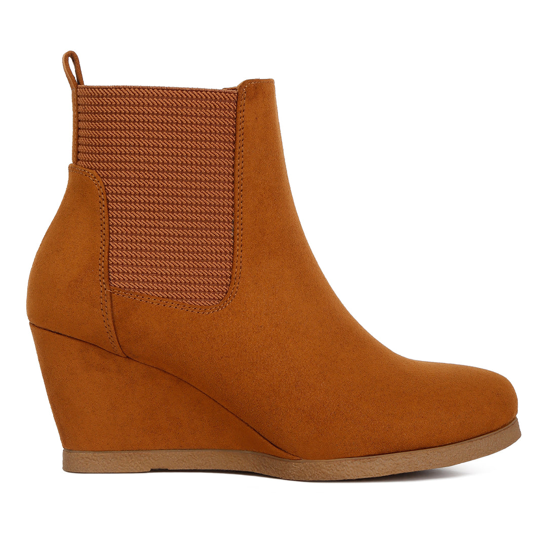 wedge heel ankle length boots#color_tan