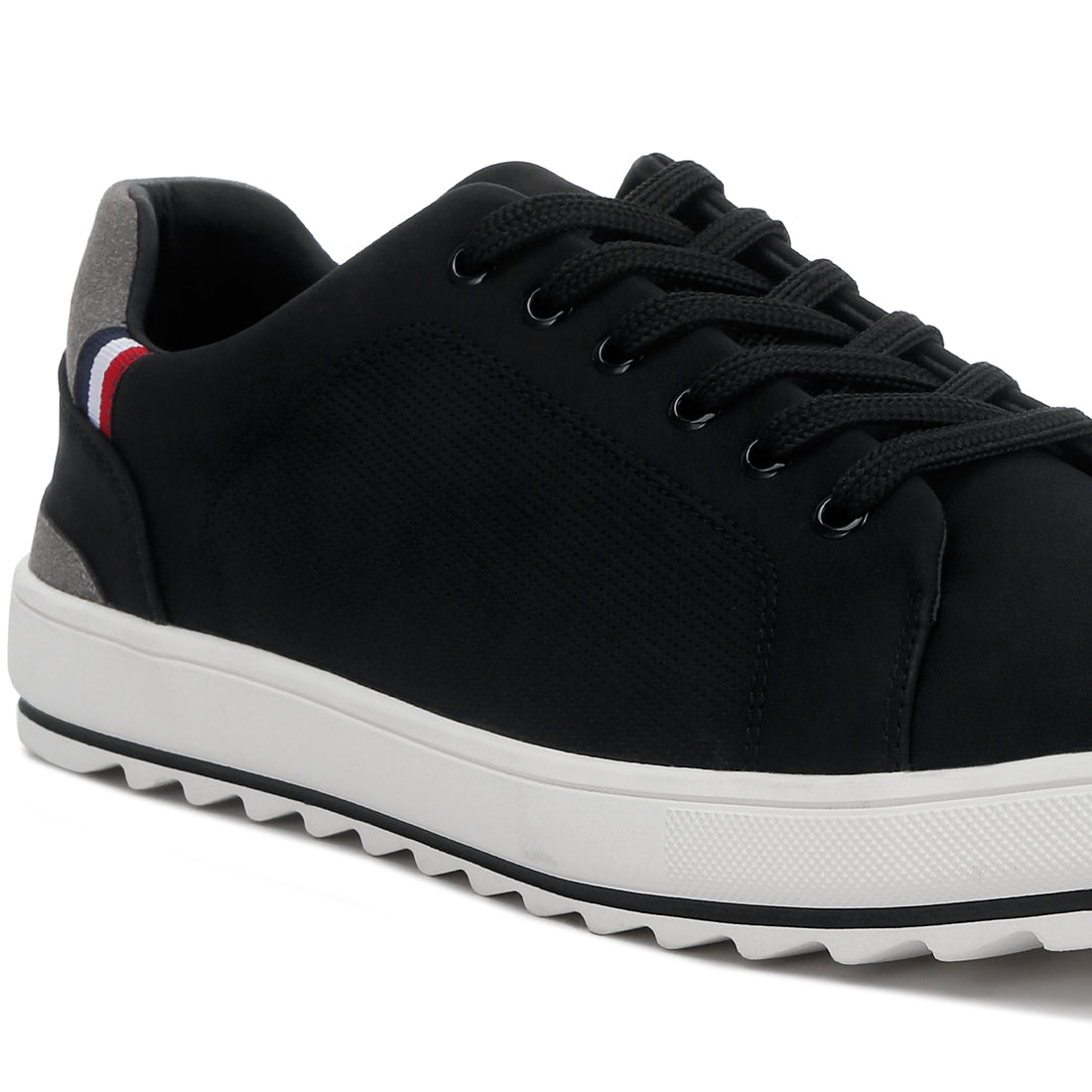 lug sole platform sneaker#color_black