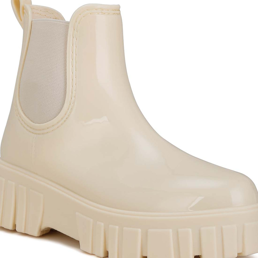 chunky chelsea boots#color_beige