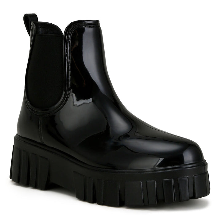 chunky chelsea boots#color_black