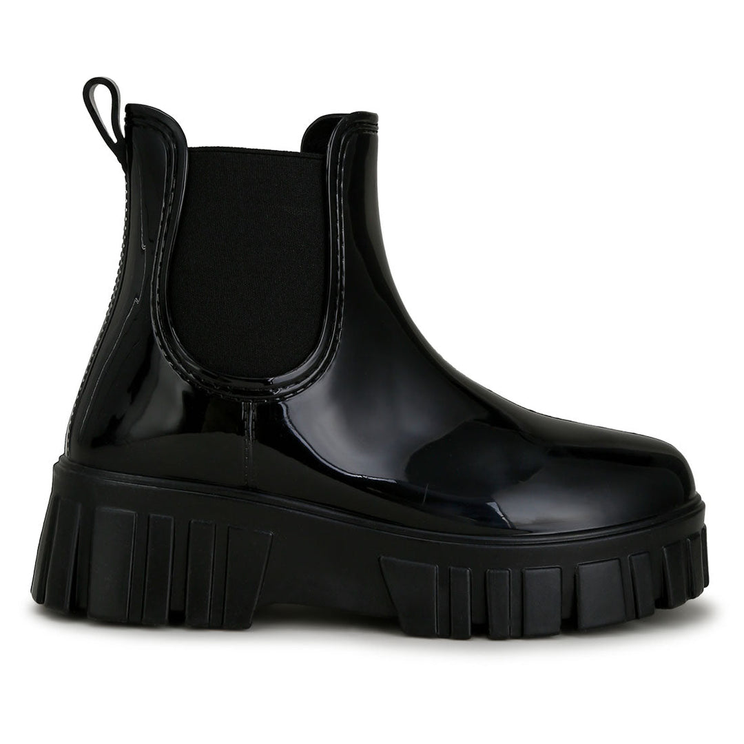 chunky chelsea boots#color_black