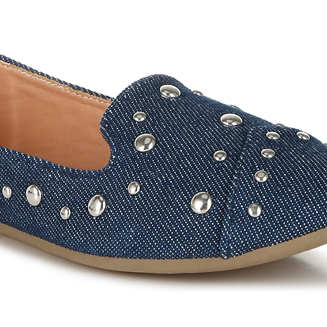 stud emebllished ballet flats
#color_denim
