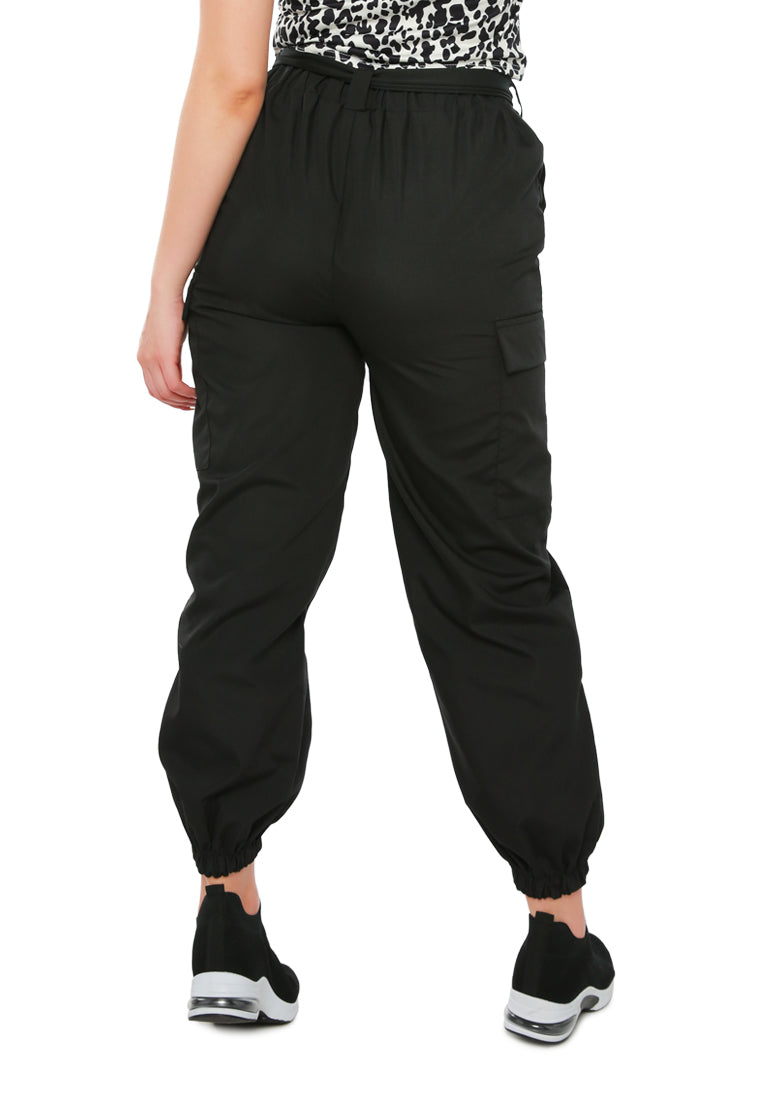 Style up Cargo Pant in Black