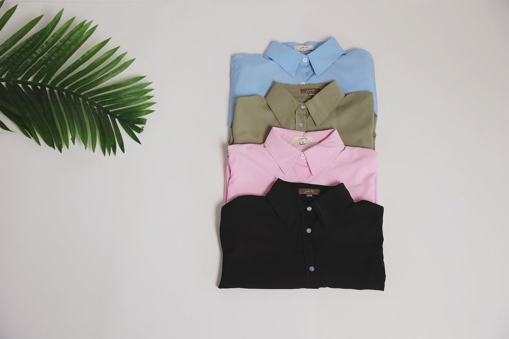 basic long sleeved collared shirt#color_black