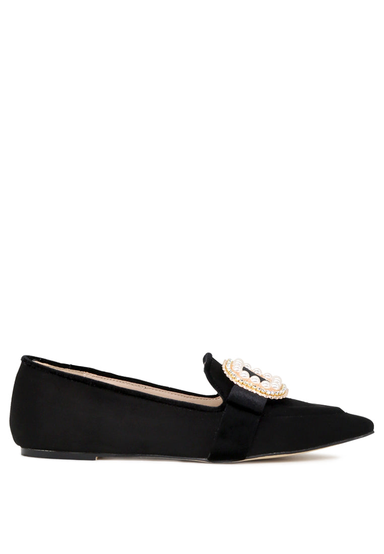 Black Pointed Flat Ballerinas - Black