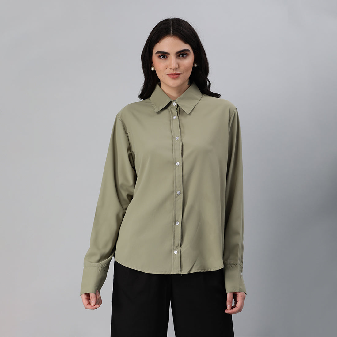 basic long sleeved collared shirt#color_olive