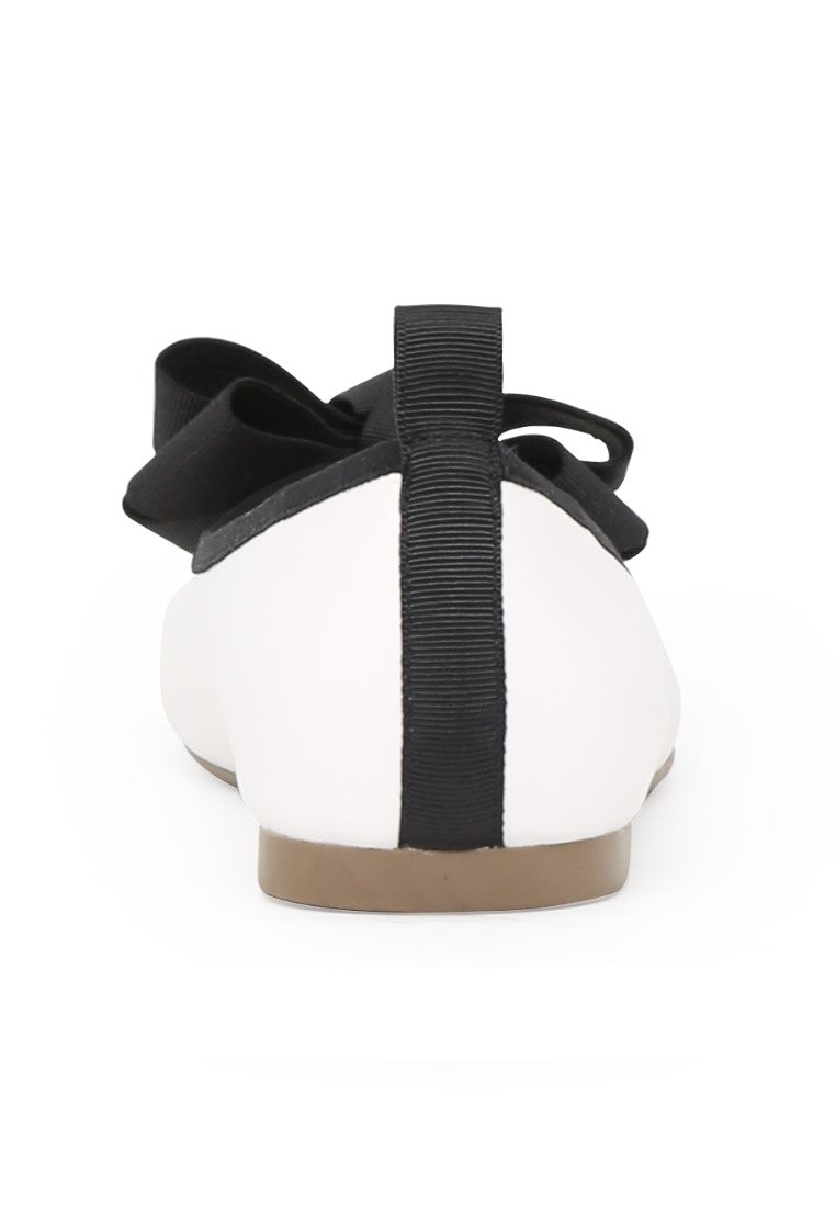 White Flat Ballerina - White