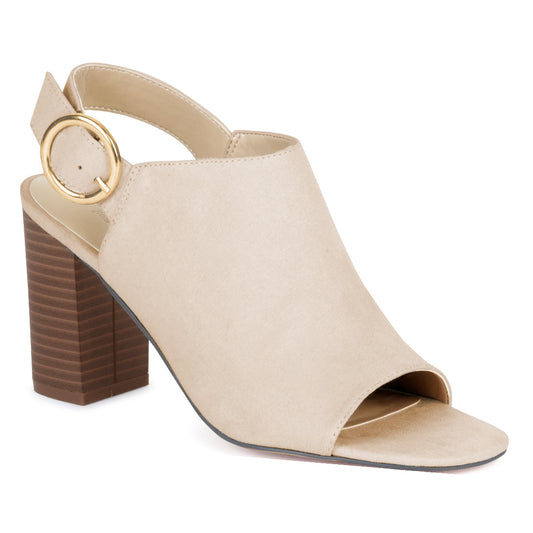 Block Heeled Sling back Sandal in Beige - Beige
