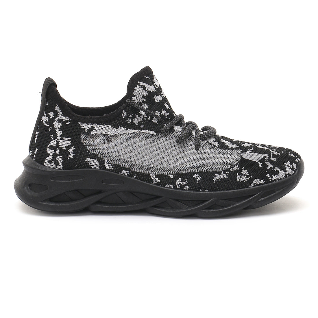 Men's Trackon Knitted Running Sneakers In Black