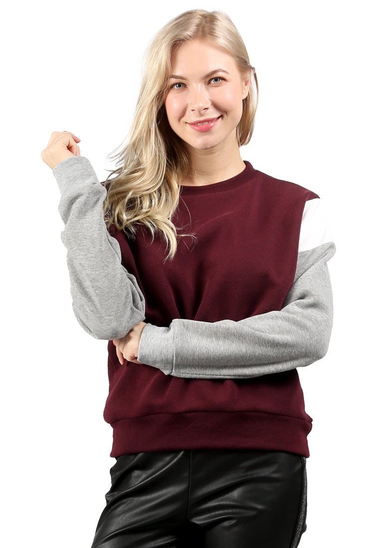 Color Block Sweatshirt in Wine